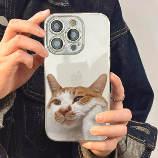 Cute Chin-Resting Kitty Clear Case