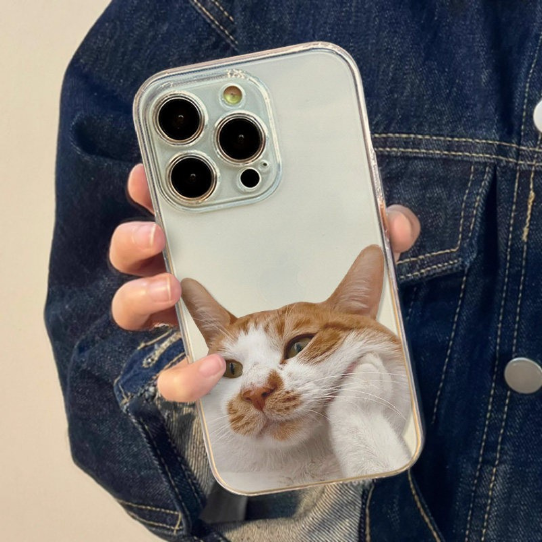 Cute Chin-Resting Kitty Clear Case