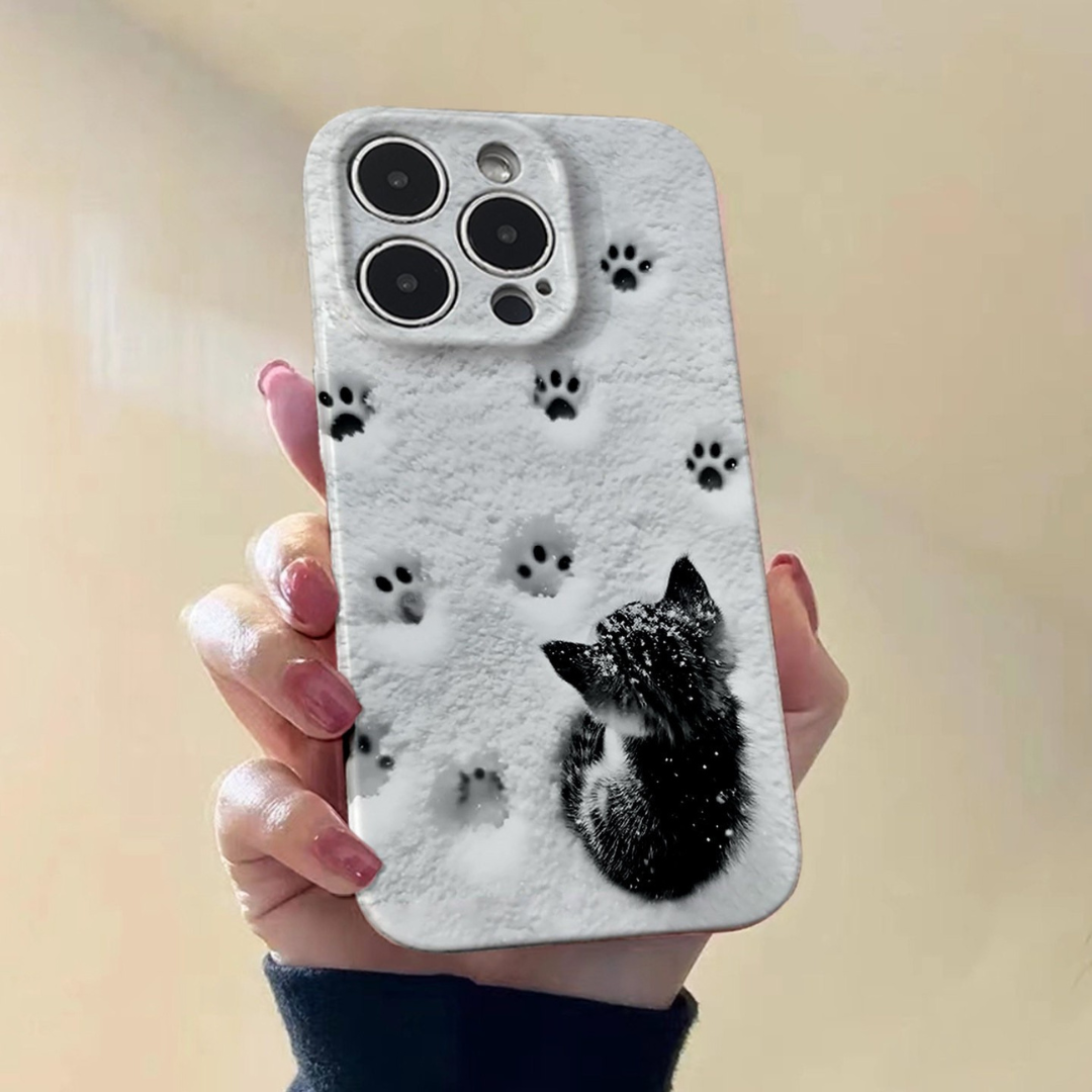 Snow Pawprints Kitty Case