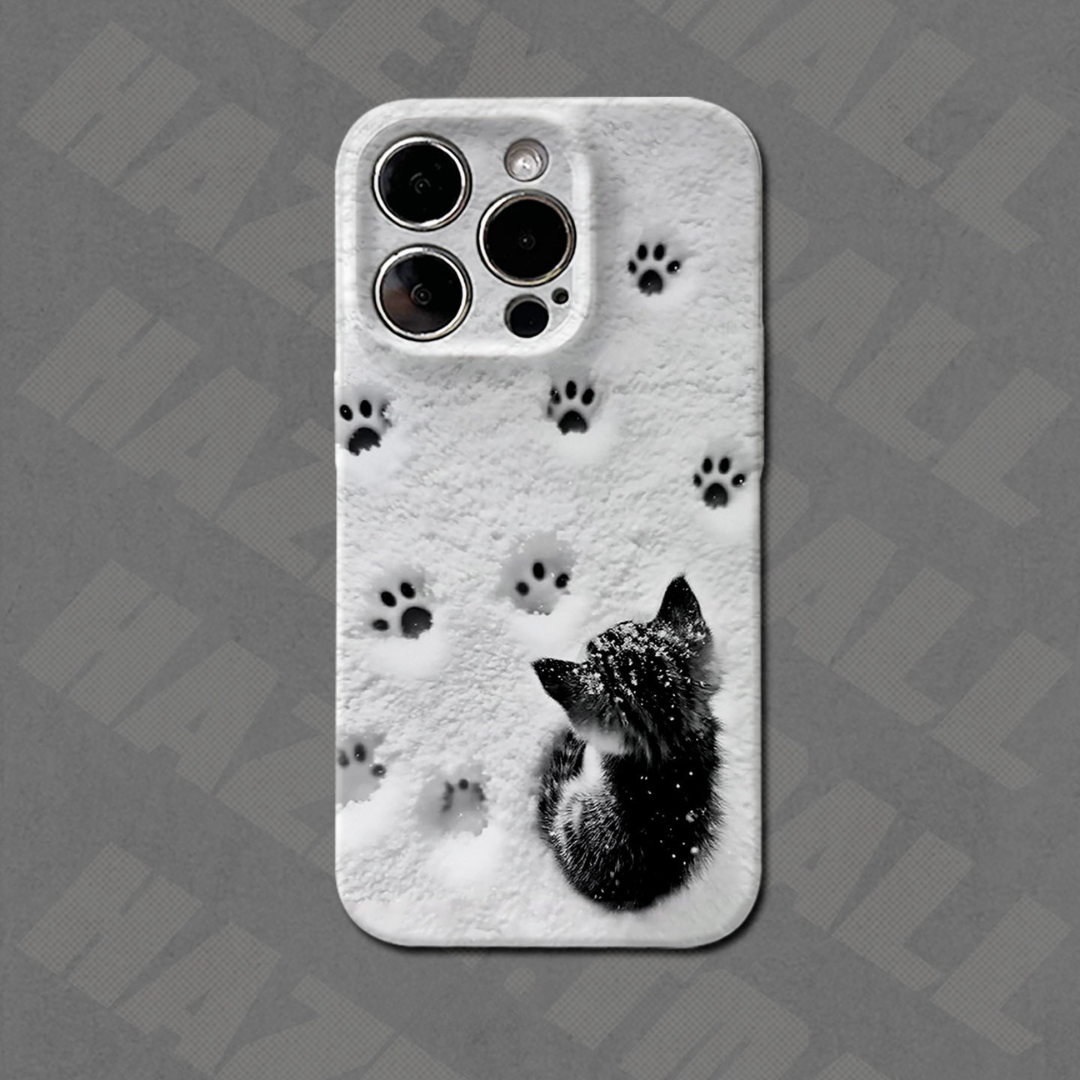 Snow Pawprints Kitty Case