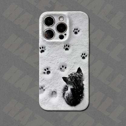 Snow Pawprints Kitty Case